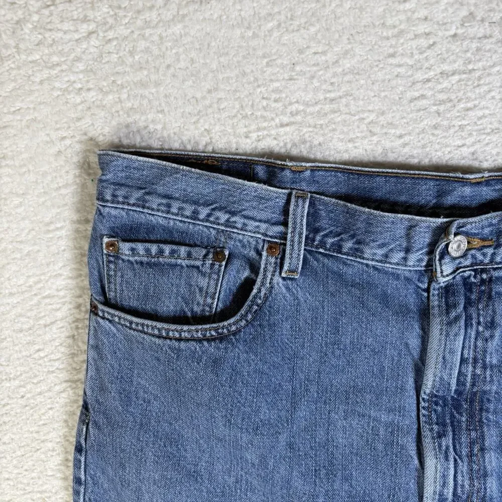 Vintage Levis Shorts Mens 42 Dad Jorts Blue Denim 505 Medium Wash Y2K 2007